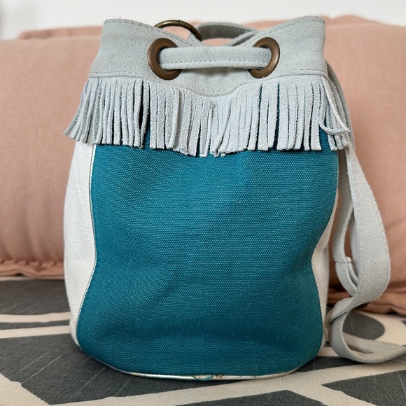 HiPANEMA x AMENAPiH Cheyenne Crossbody - Picture 4 of 8